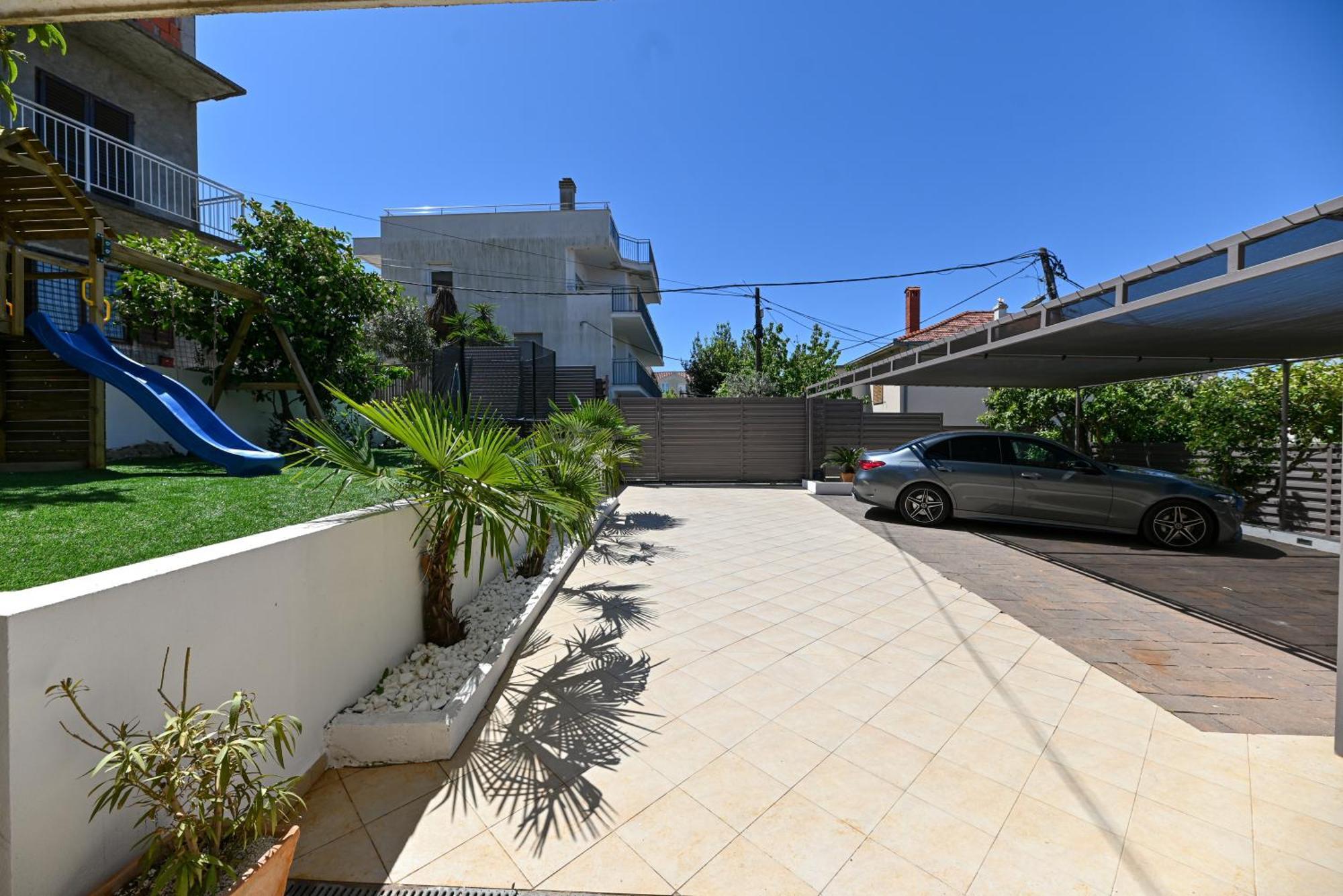 Villa Costa Blu With Pool By The Sea Trogir Exterior photo