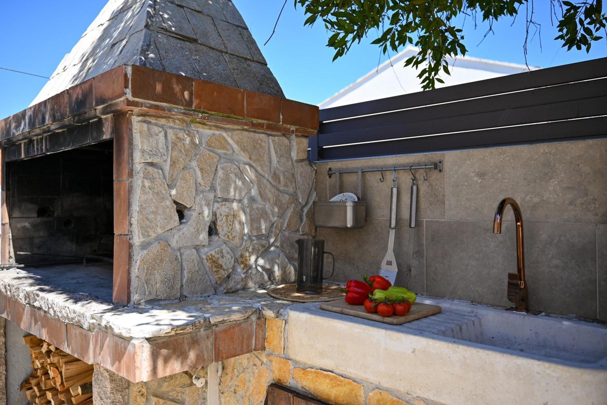 Villa Costa Blu With Pool By The Sea Trogir Exterior photo